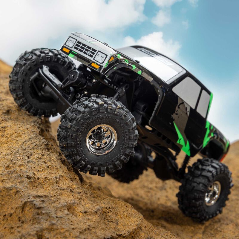 PRO-LINE - Limited Edition 1/30 Pre-Cut/Pre-Painted Coyote High Performance (TBD) Green Tear Body: Axial SCX30 (PRO369420)