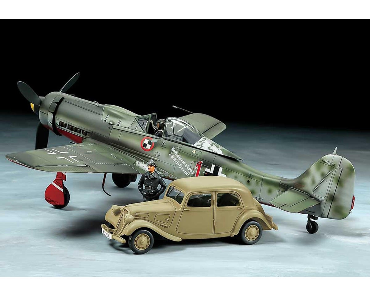 Tamiya 1/48 Focke-Wulf Fw190 D-9 JV44 Airplane/Citroen 11CV Staff Car Model Set (TAM25213)