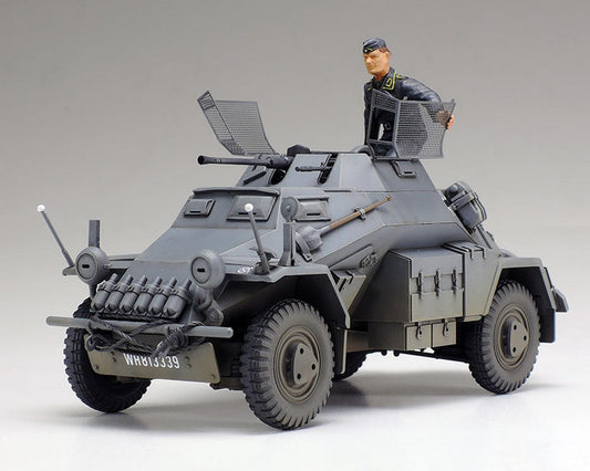 Tamiya 1/35 Sd. Kfz 222 Leichter PanzerspŠhwagen Model Kit (TAM35270)